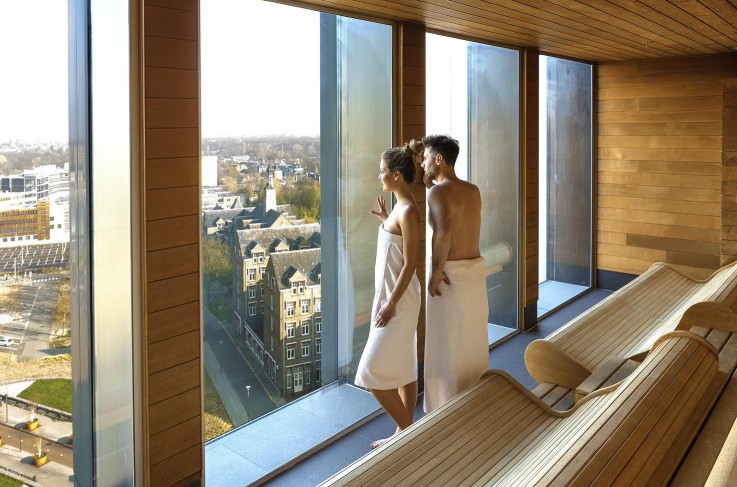 BLUE Wellnessresort Leiden - Panorama Sauna