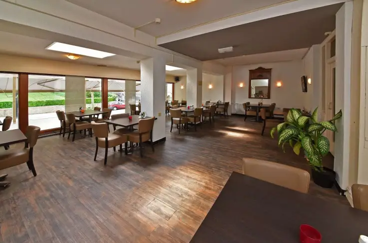 Grand café