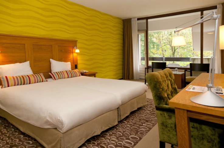 Standaard kamer met bad en balkon