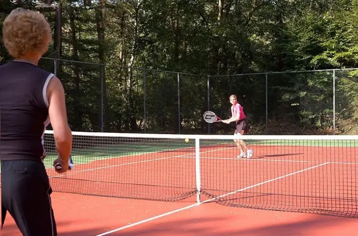 Tennisbaan