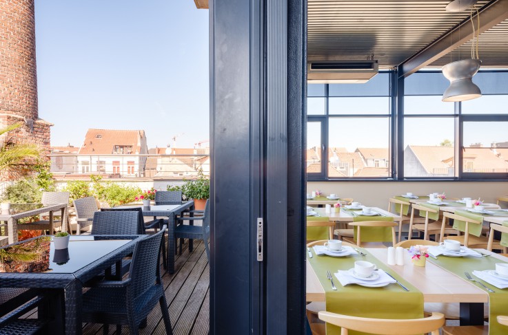 Ontbijtruimte buiten