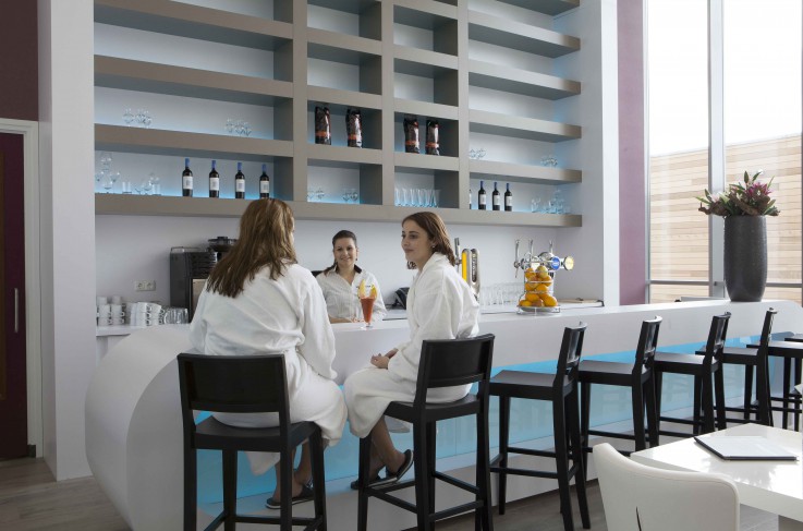 BLUE Wellnessresort Sittard- Bar
