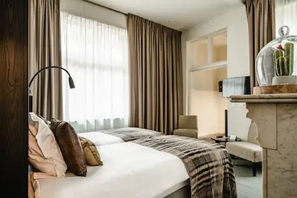 Hotel Monasterium PoortAckere