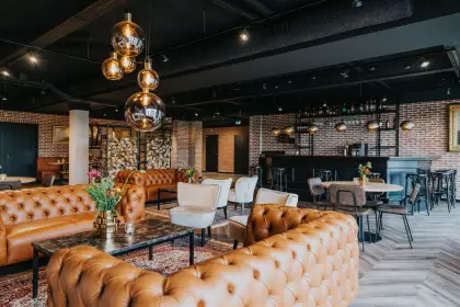 Hotel, Sportsbar & Brasserie Dorhout Mees