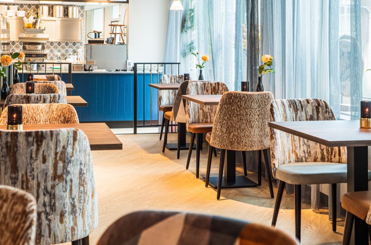 Marina Lounge-Restaurant