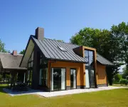 Meervilla 8