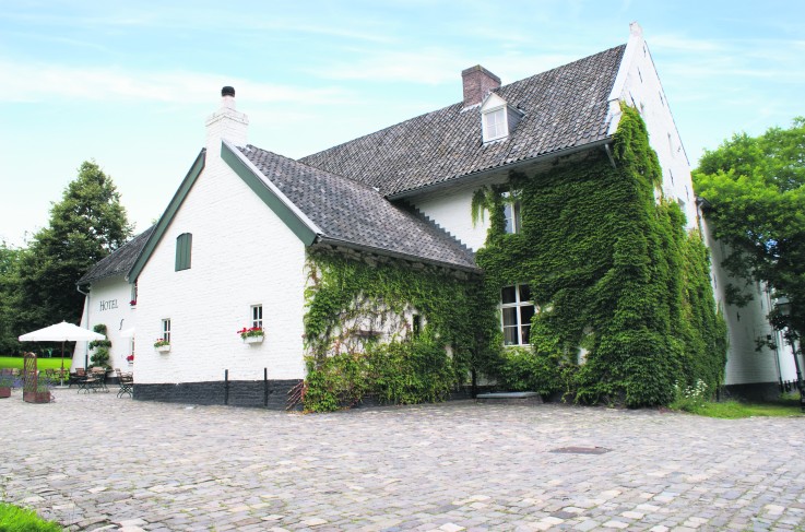 Aanzicht Hotelpand (carréhoeve)