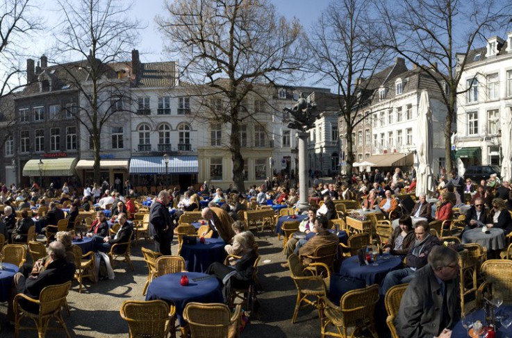 terras Onze Lieve Vrouwenplein