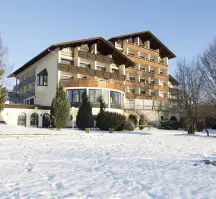 Hotel der Wolfshof (Aanzicht winter)