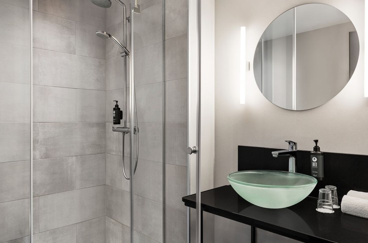 Comfort Plus Tweepersoonskamer Badkamer