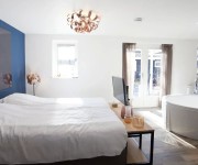 Comfort room deluxe 2
