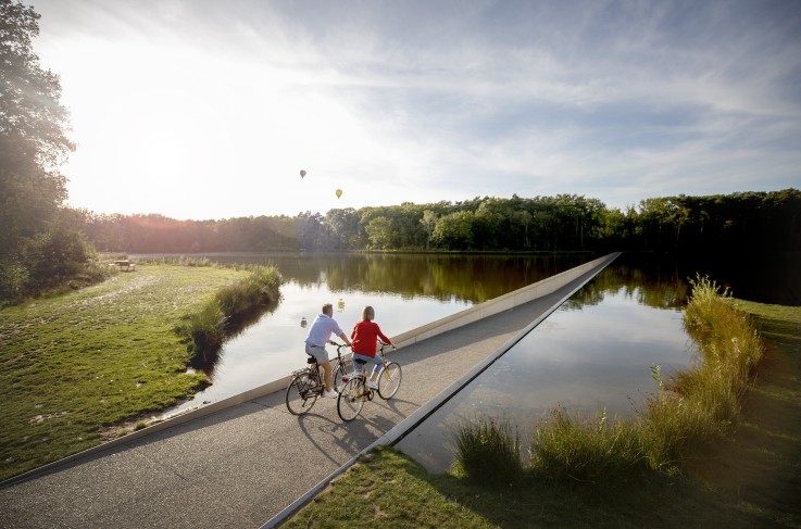 Fietsen door het Water in Bokrijk 