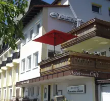 Hotel Zum weissen Lamm (Aanzicht)