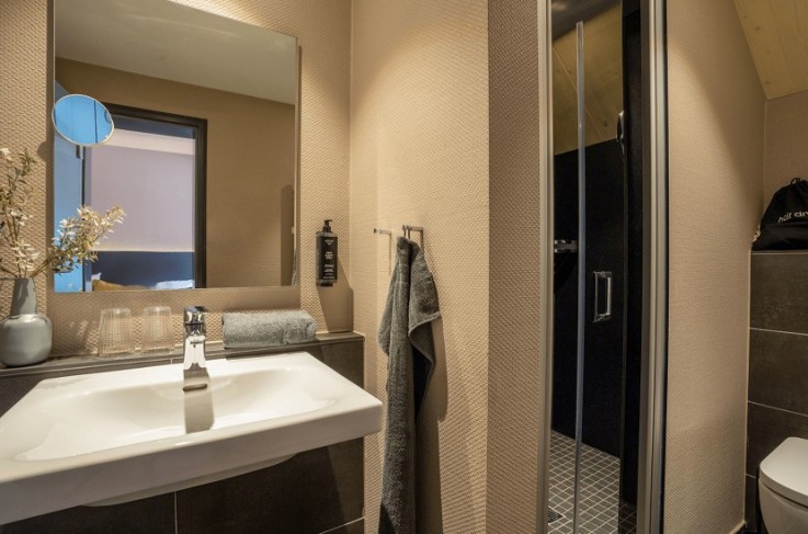 Badkamer Tweepersoonskamer Gästehaus Bakkerie