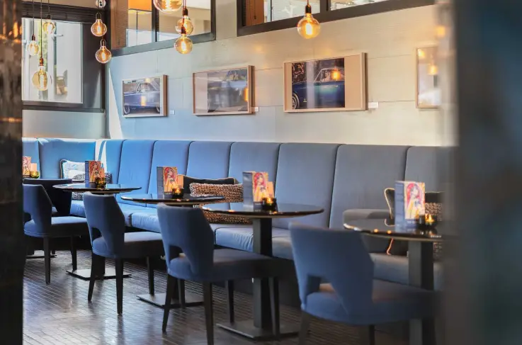 Bar