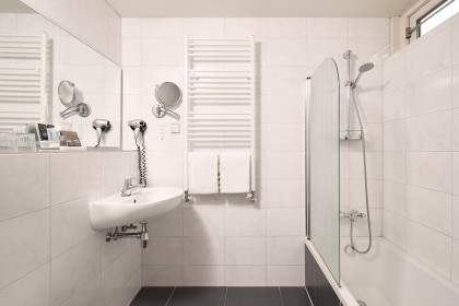 Van der Valk Hotel Hardegarijp - Leeuwarden