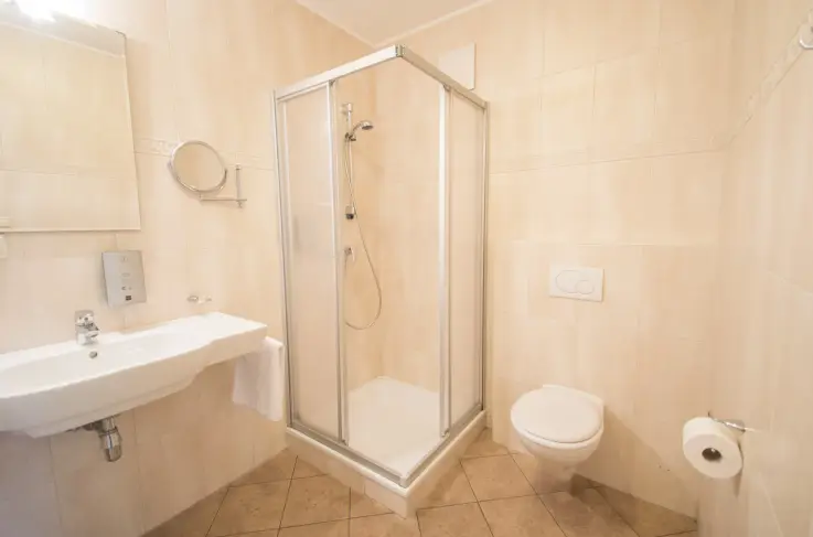 Comfort Plus Kamer met uitzicht op de rivier (badkamer)