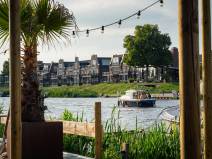 De Zon Hotel & Restaurant by Flow