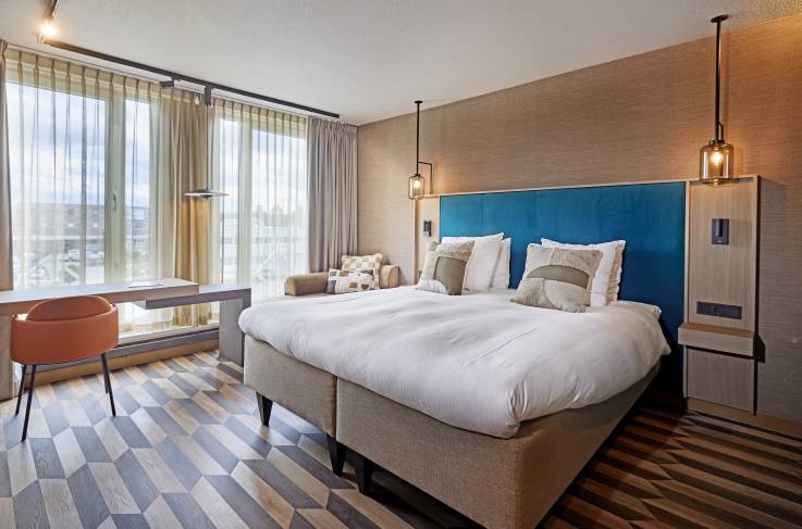 Roomy Comfort