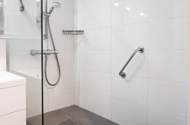 Standaard Eenpersoonskamer badkamer