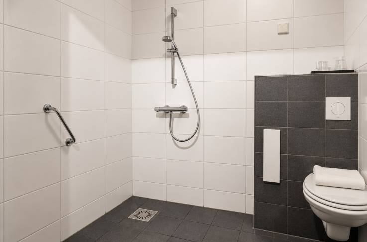 Standaard Tweepersoonskamer badkamer
