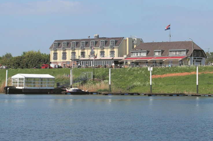 Hotel - Restaurant Hoogeerd - Aanzicht