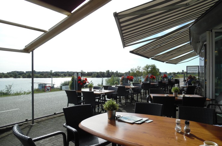 Hotel - Restaurant Hoogeerd - Terras