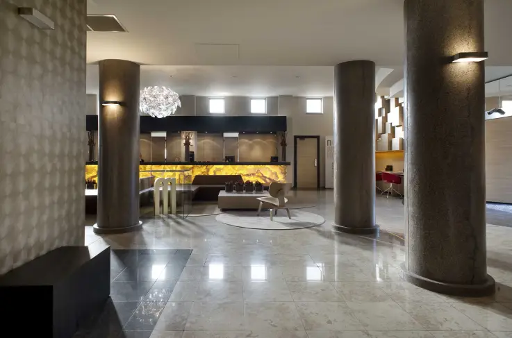 M Hotel