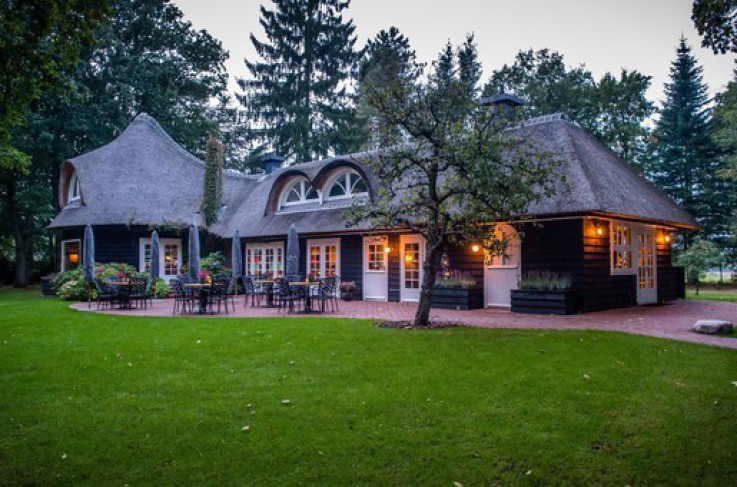 Van der Valk Hotel Apeldoorn - De Cantharel - Huisje James